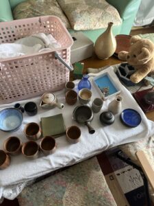 浅口市鴨川町のご実家整理で、備前焼の徳利・ぐい呑や茶道具をお譲りいただきました｜出張買取事例