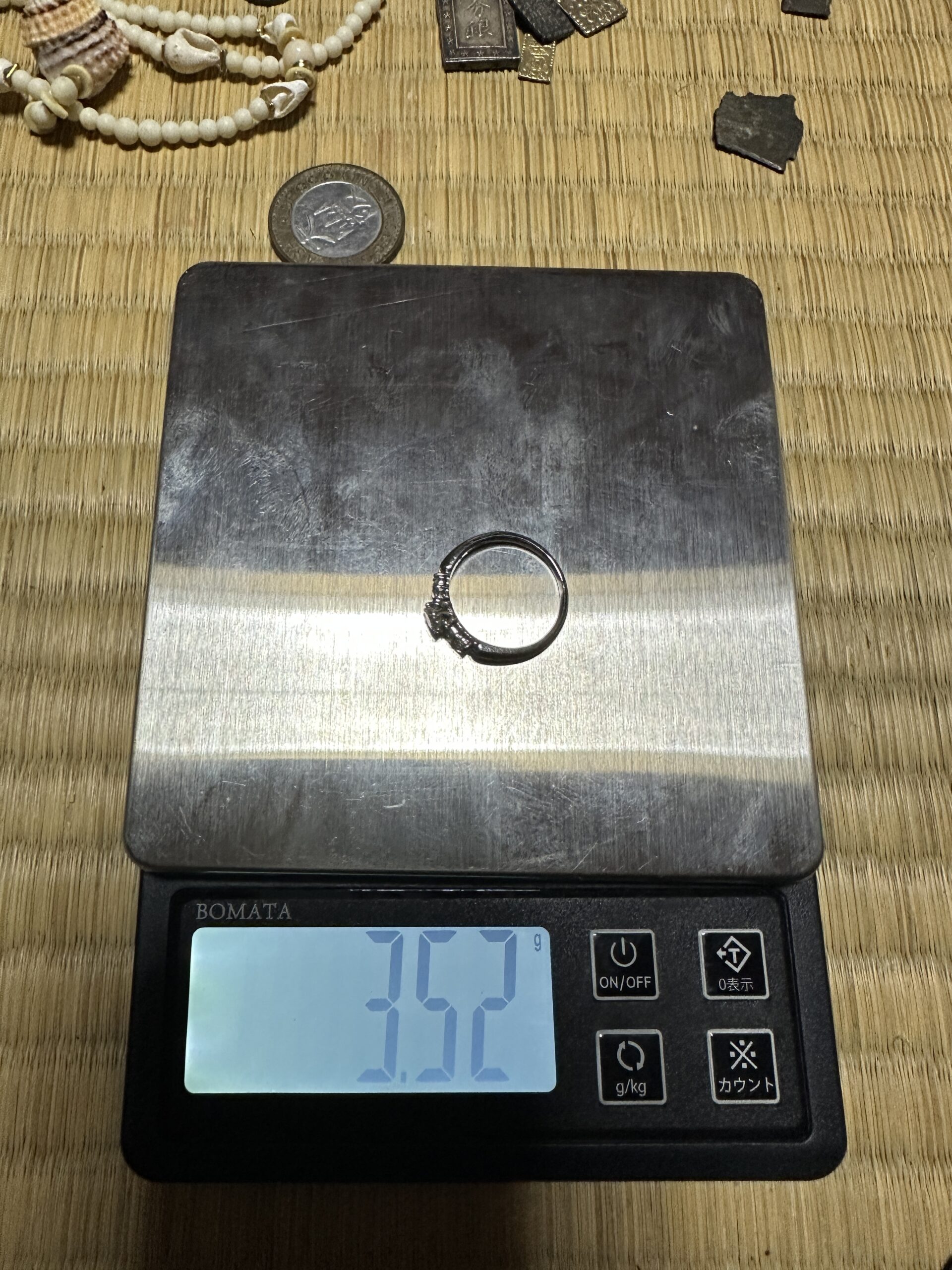 指輪や古銭などの貴金属の査定
