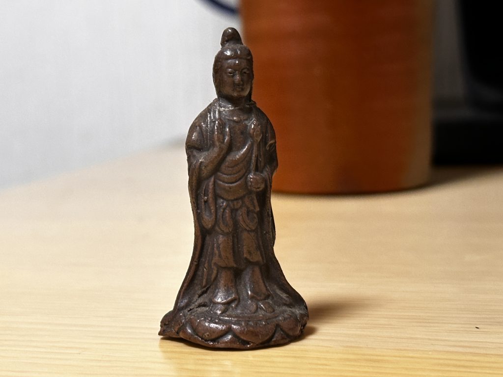 岡山市南区、魂抜きをしたお仏壇から小さな仏像『懐中仏』を買取させて頂きました　仏像の他仏具も買取ります！　〜手のひらに収まる安心と信頼〜