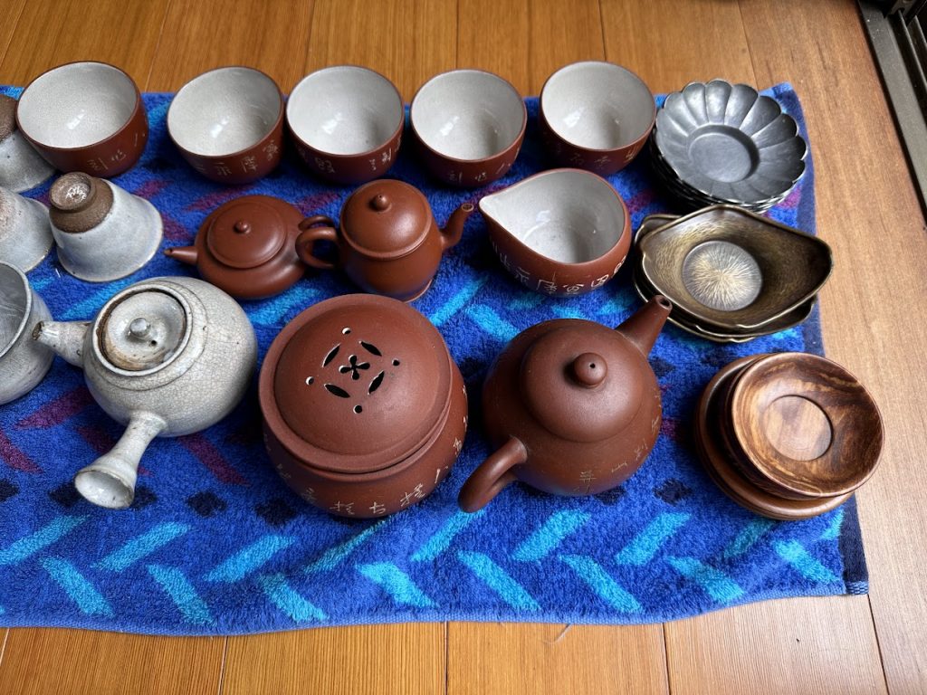【岡山市北区】遺品整理にて、中国朱泥煎茶器セットや錫の茶托を買取させて頂きました