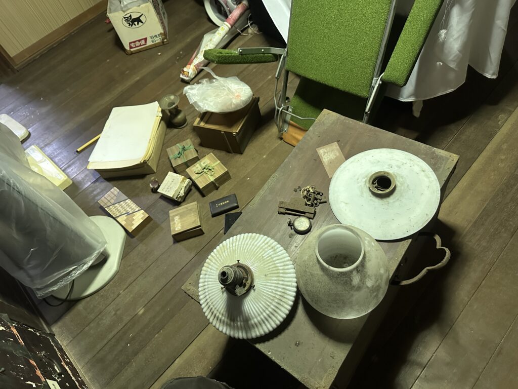 岡山市北区の空き家から多彩な蔵出し品|県外ご夫婦さま・