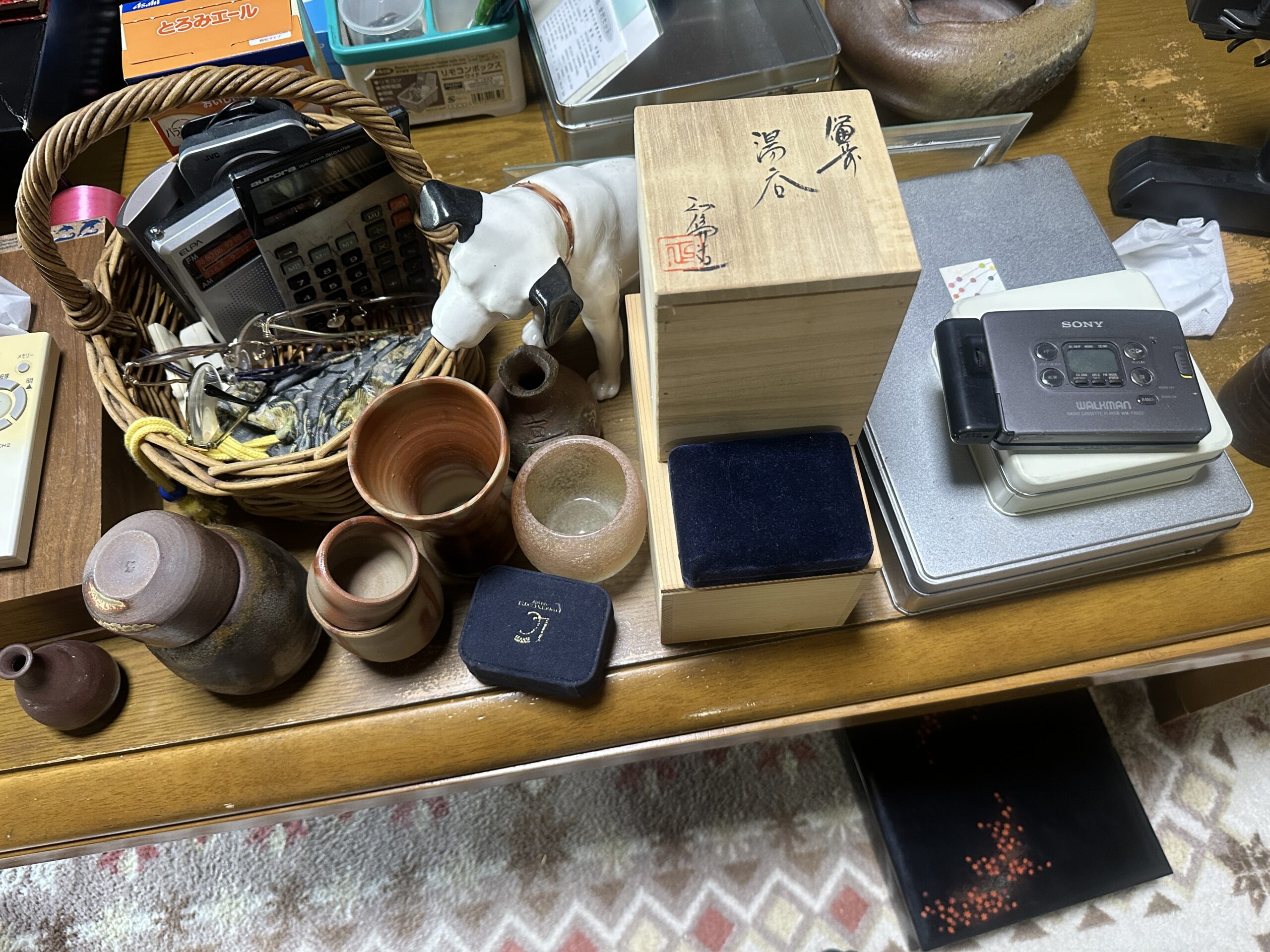 共箱付きの備前焼湯呑 解体前の空き家から発見